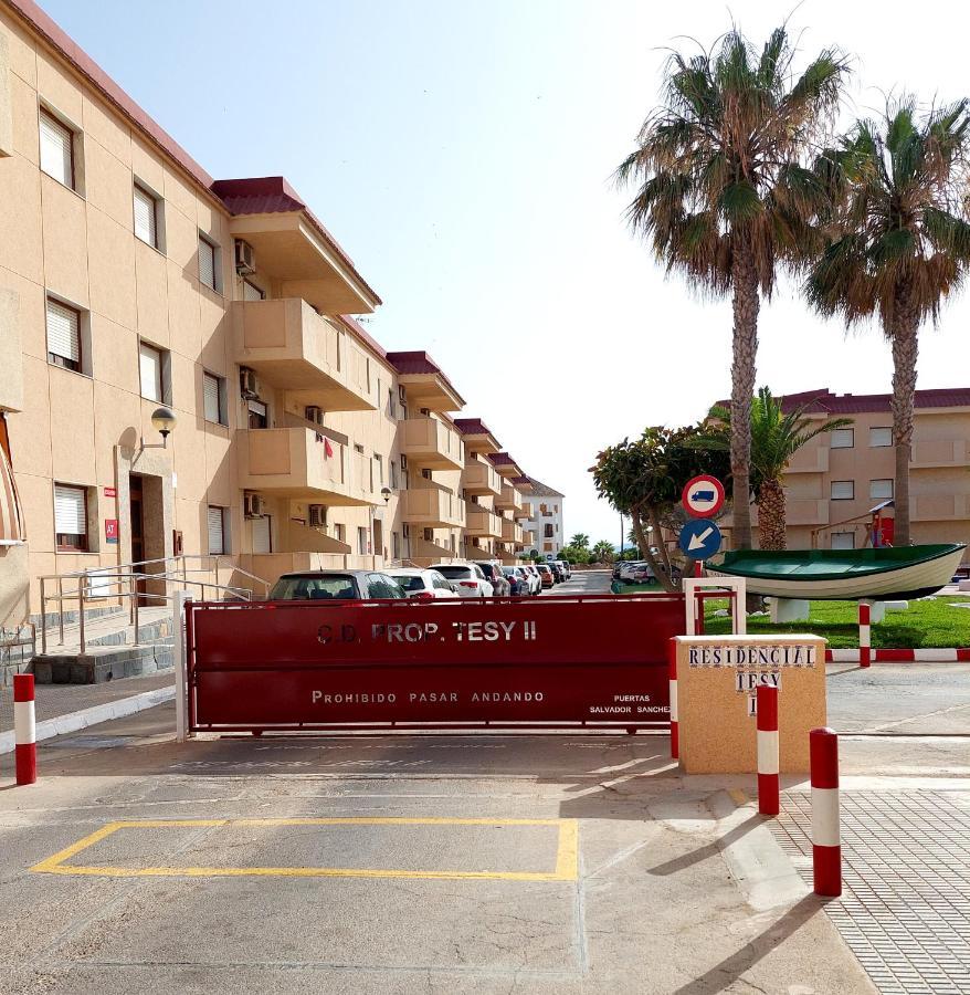 Apartamentos Tesy La Manga del Mar Menor Dış mekan fotoğraf